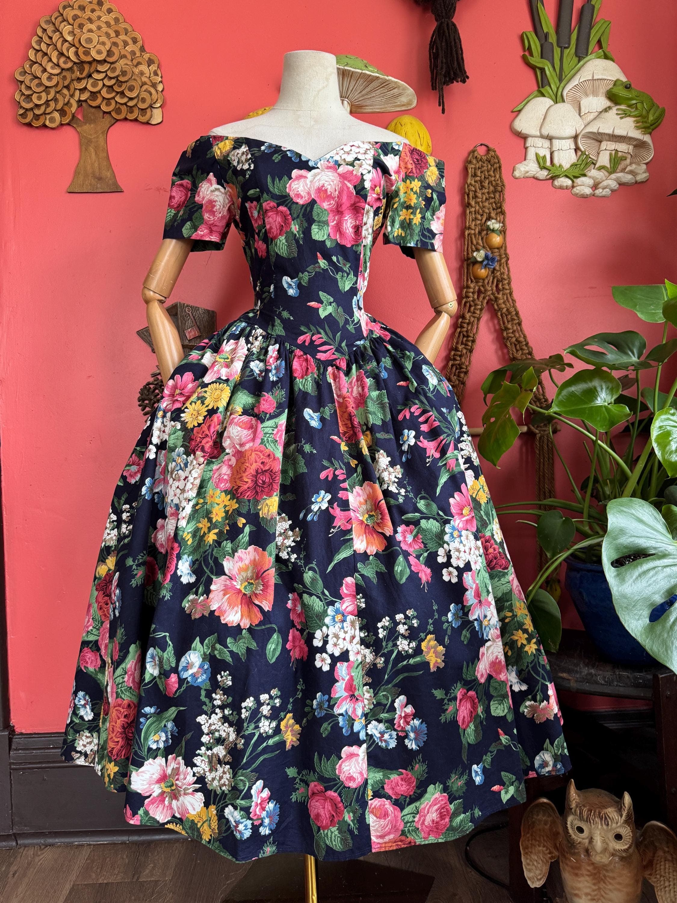 1980s deep blue botanical print fit and flare, photo 1