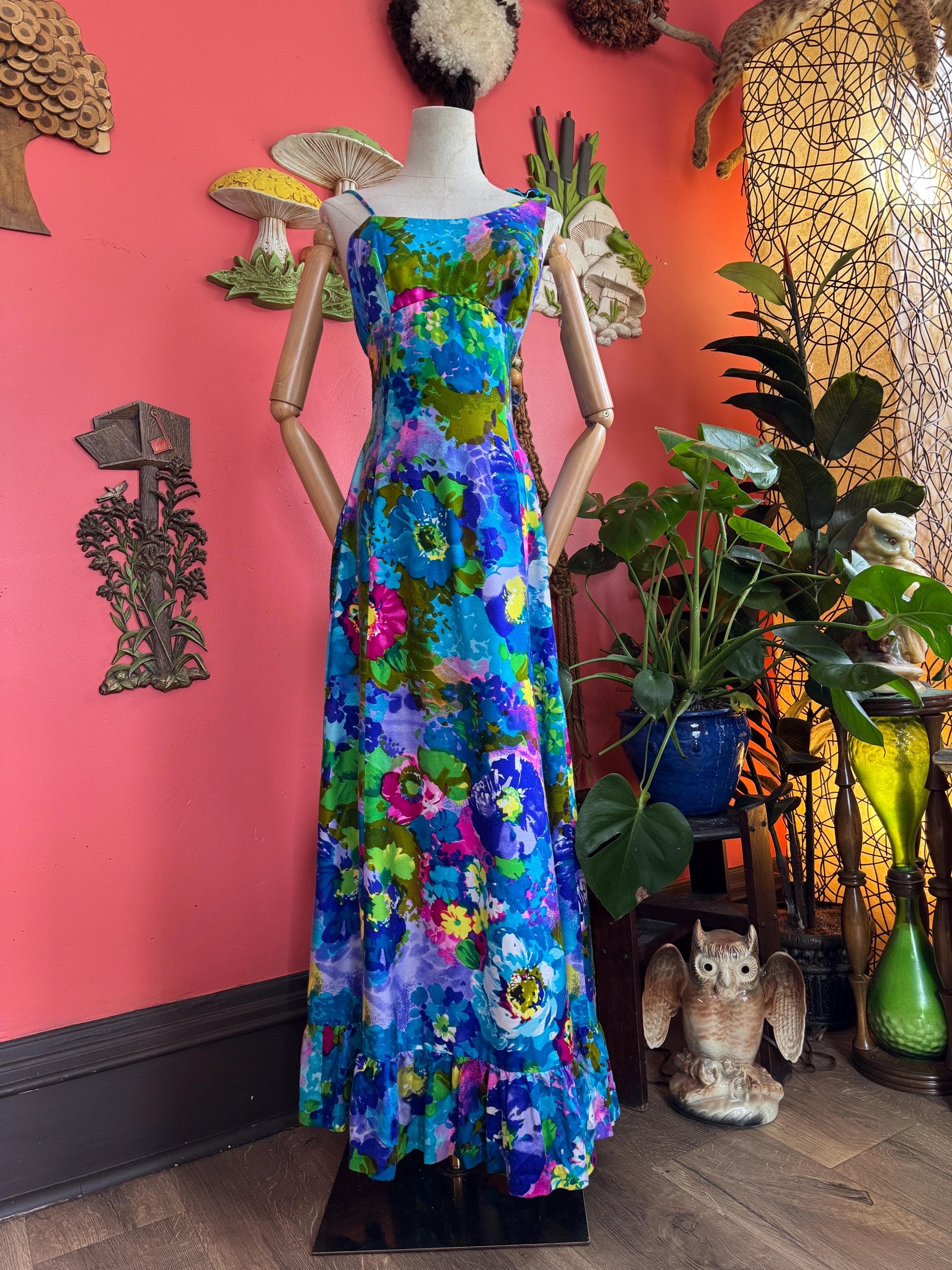 1970s Colorful floral sarong maxi dress, photo 1
