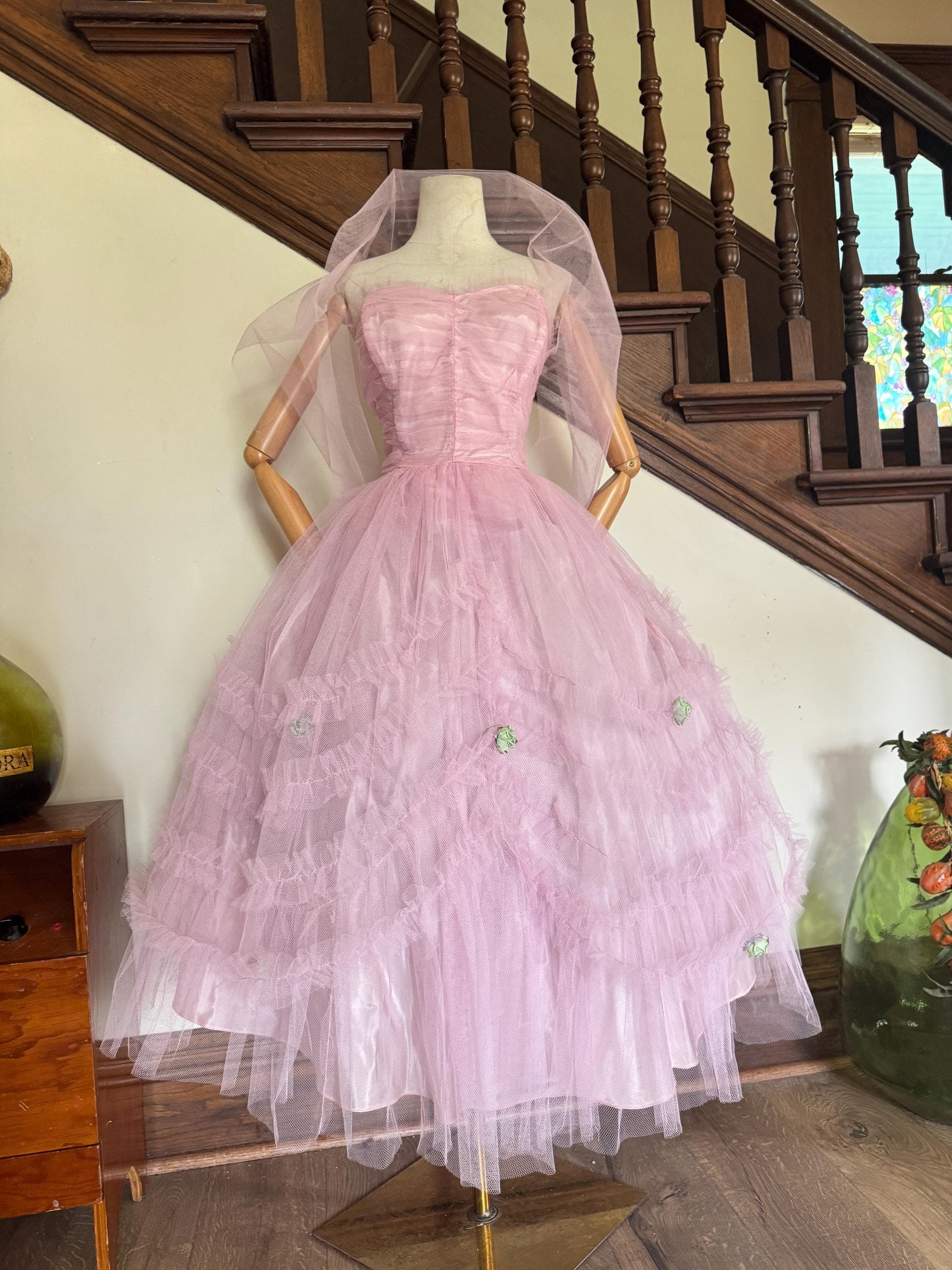 1950s mauve tiered cupcake dress with match shawl, photo 1