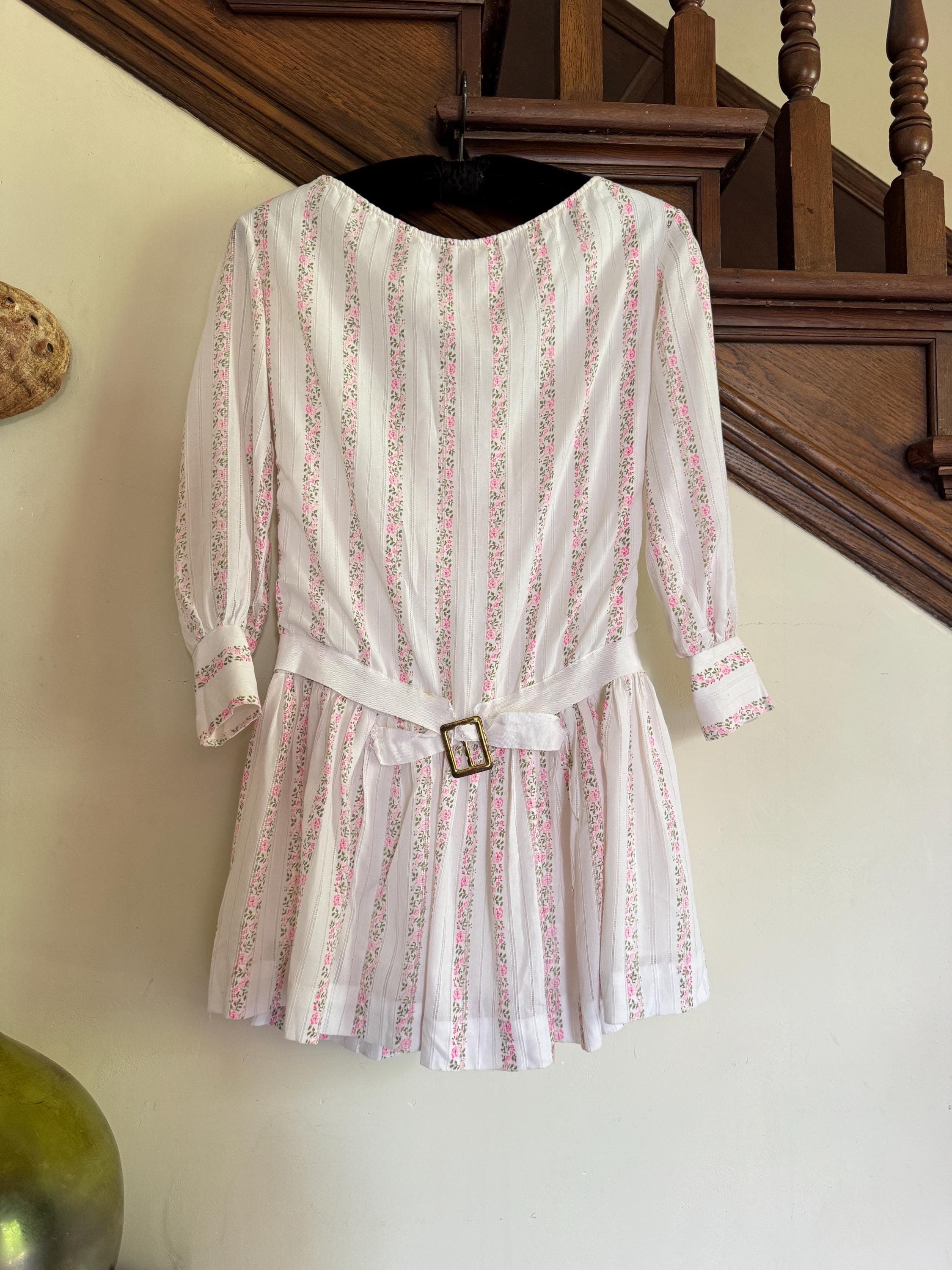 1960s pink and white striped white drop waist mini dress, photo 1